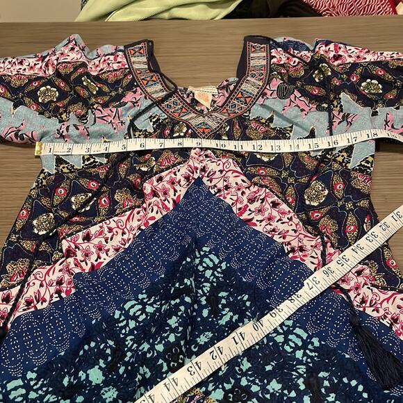 Flying Tomato Abstract Multicolor Print Bell Sleeve V Neck Dress Size S - Picture 6 of 9